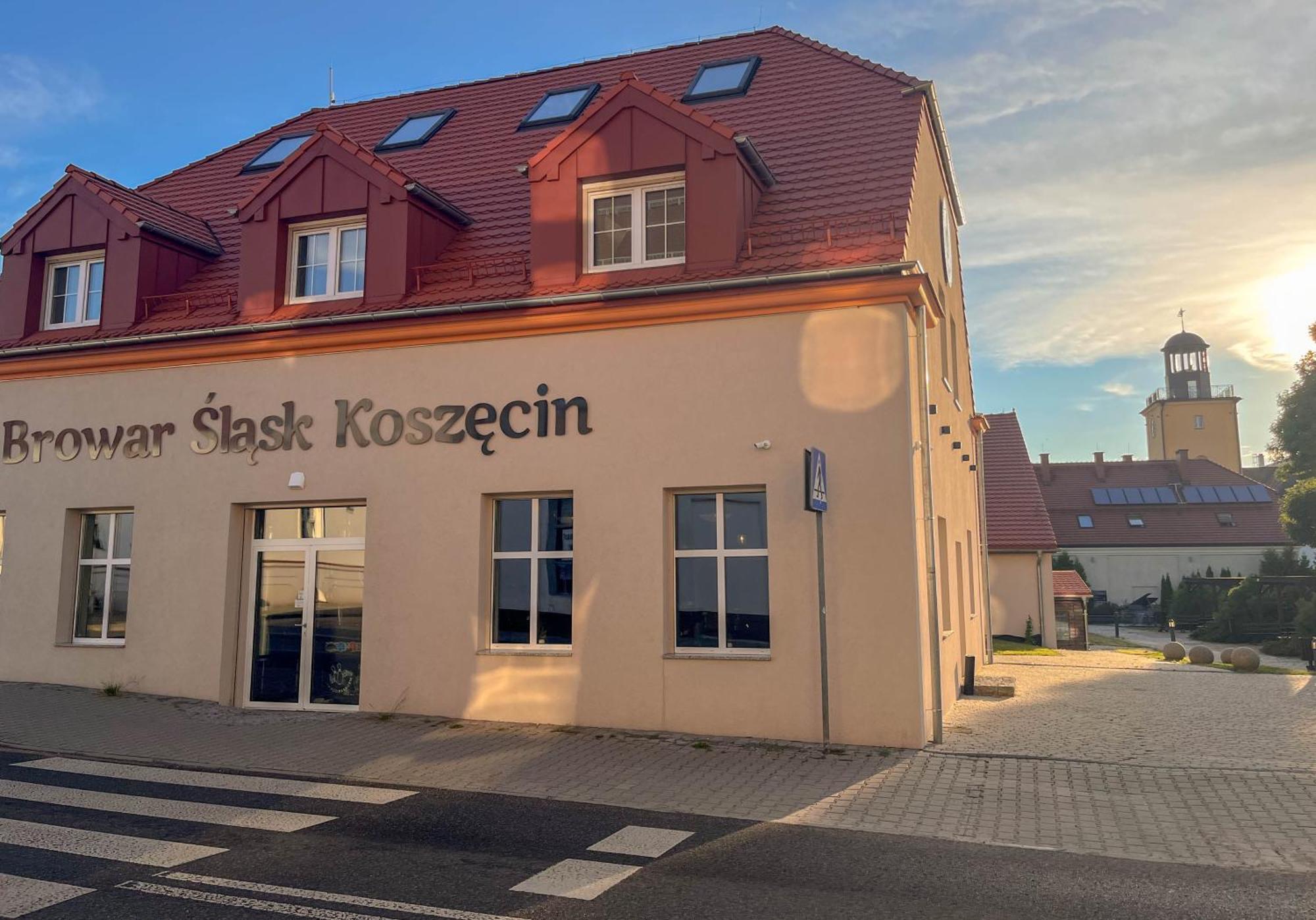Pokoje Pod Palacem Koszecin ภายนอก รูปภาพ